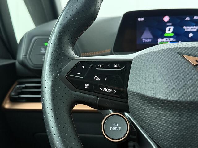 Cupra Born Adrenaline 62 kWh | 231 PK | SoH 89% | Adaptive cruise control | Achteruitrijcamera | Beats Audio Surround | Kuipstoelen | Navigatiesysteem | Stoelverwarming | Parkeersensoren | Apple Carplay/Android Auto | Gratis regulier onderhoud t/m 09-09-2029 | – foto 7