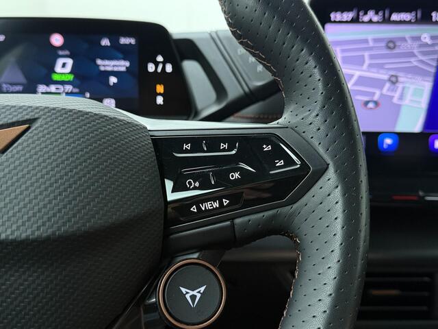 Cupra Born Adrenaline 62 kWh | 231 PK | SoH 89% | Adaptive cruise control | Achteruitrijcamera | Beats Audio Surround | Kuipstoelen | Navigatiesysteem | Stoelverwarming | Parkeersensoren | Apple Carplay/Android Auto | Gratis regulier onderhoud t/m 09-09-2029 | – foto 9
