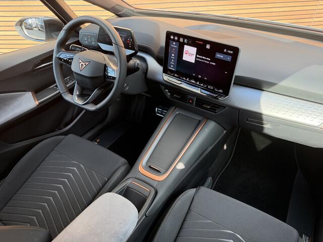 Cupra Born Essential Limited 63 kWh SOH 99.8 % Led Matrix / Adpt Cruise / Winterpack / – foto 4