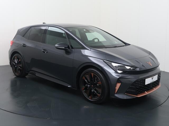 Cupra Born Performance 61 kWh | 190 PK | SoH 100% | Adaptive Cruise Control | 360 graden camera | Head-up Display | Sennheiser Audio | Dodehoek detectie | Keyless Entry | Climate control | LED verlichting | Draadloze telefoonlader | Sfeerverlichting | Stoelgeheugen | Stoelmassage | Stuur- & Stoelverwarming | Parkeersensoren | Apple Carplay / Android Auto | – foto 4