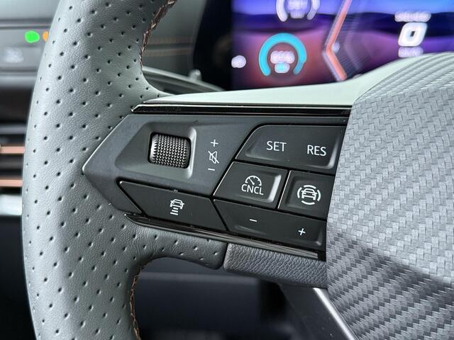 Cupra Born Performance 61 kWh | 190 PK | SoH 100% | Adaptive Cruise Control | 360 graden camera | Head-up Display | Sennheiser Audio | Dodehoek detectie | Keyless Entry | Climate control | LED verlichting | Draadloze telefoonlader | Sfeerverlichting | Stoelgeheugen | Stoelmassage | Stuur- & Stoelverwarming | Parkeersensoren | Apple Carplay / Android Auto | – foto 8