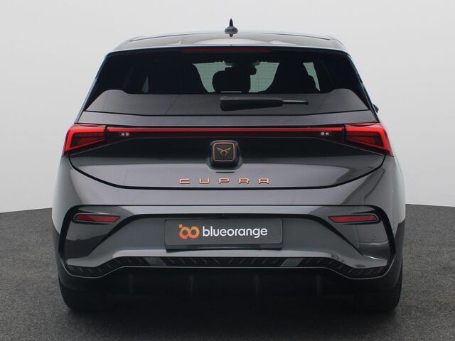 Cupra Born Adrenaline 62 kWh 204PK Aut. Warmtepomp, Keyless, Achteruitrijcamera, Adaptieve Cruise Control, 19" LM Velgen, Navi, Stoel-Stuurverwarming – foto 10