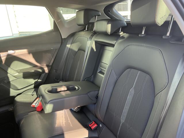 Cupra Formentor 1.4 e-Hybrid Adrenaline / AUTOMAAT/ DIGITAL DASH/ PARK. SENSOREN/ KEYLESS/ ADAPT. CRUISE/ FULL LINK/ NAVI/ DAB/ STOELVERWARMING