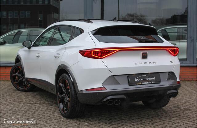 Cupra Formentor 2.0 TSI 4DRIVE 310PK PANO CAMERA CARPLAY BEATS LEER MEMORY