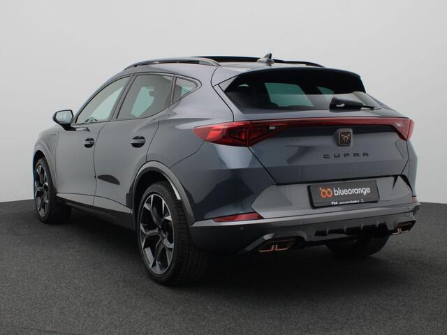 Cupra Formentor 1.4 e-Hybrid Performance 204PK DSG full led, schuif-kanteldak, adaptive cruise, achteruitrijcamera, side assist, keyless, stuur-stoelverwarming, 19" lichtmetaal