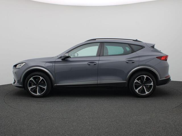 Cupra Formentor 1.4 e-Hybrid Business 204PK DSG full led, adaptive cruise, stuur-stoelverwarming, achteruitrijcamera, keyless, elek. bedienbare achterklep, 18" lichtmetaal