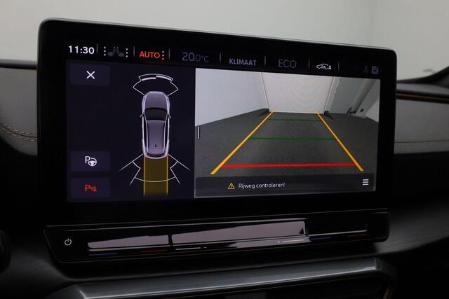 Cupra Formentor 1.4 e-Hybrid 245 pk DSG VZ Performance | Panoramadak | Adaptief Onderstel | Achteruitrijcamera | Stoelverwarming