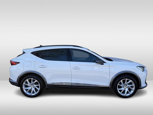 Cupra Formentor 1.4 TSI e-Hybrid Essential business | lichtetalen wielen | half leder bekleding | broze pakket |