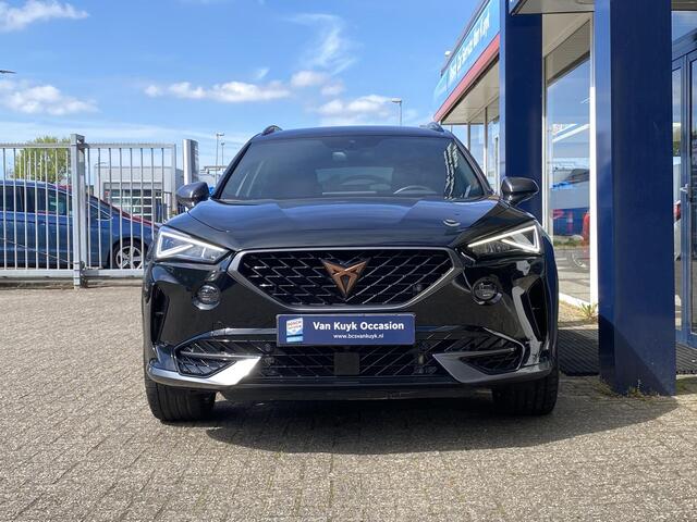 Cupra Formentor 1.4 e-Hybrid Adrenaline / Automaat / NL-Auto / 33.000 KM / Apple-Carplay & Android-Auto / Adaptieve Cruise-Control / Electronic Climate-Control / Stoelverwarming / Stuurverwarming / Dodehoek-Detectie / Keyless / DAB Radio-Bluetooth / Navi / LED / Draadloz