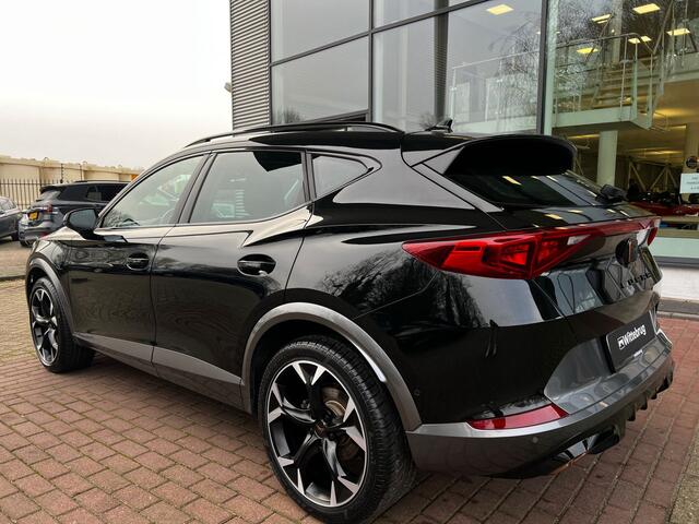 Cupra Formentor 1.4 e-Hybrid 204pk DSG Adrenaline / LED / Navigatie / Stuur & Stoelverwarming / Keyless / 19" LMV