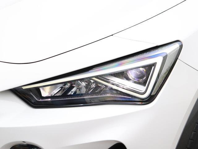Cupra Formentor 1.4 e-Hybrid 204pk | Adaptieve Cruise Control |Stoel- en stuurverwarming | Achteruitrijcamera | Keyless entry & go |