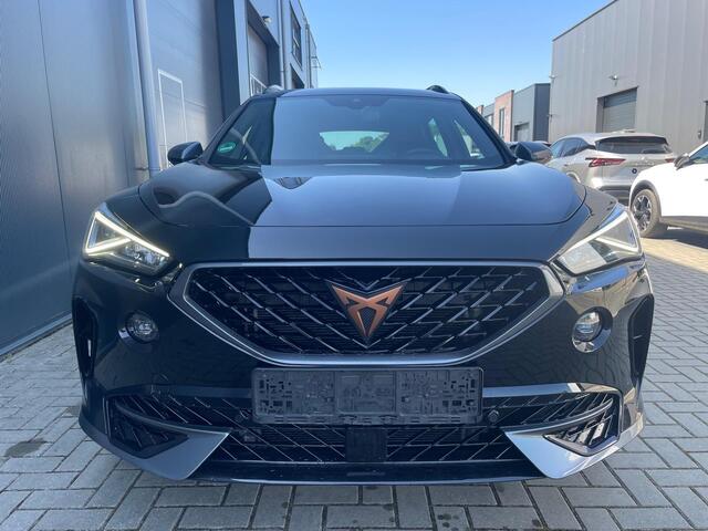 Cupra Formentor 1.4 e-Hybrid 245 pk VZ Copper Edition achteruitrijcamera,digitale klokken 2022 km 58.147