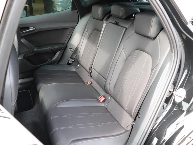 Cupra Formentor 1.5 TSI e-Hybrid 204pk | Panoramadak | 360gr. Camera | Adaptieve Cruise Control | Velgen 19" Arctic Copper | Keyless |