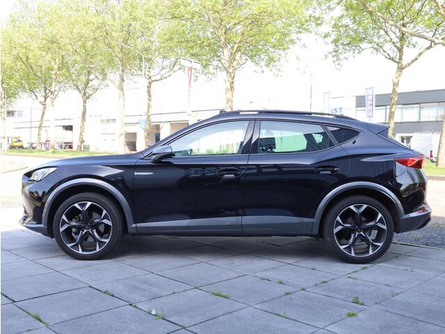 Cupra Formentor 1.5 TSI Panodak | Camera | Keyless | Elektrische kofferklep | Dodehoek | 19"Inch |