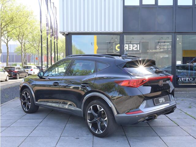 Cupra Formentor 1.5 TSI Panodak | Camera | Keyless | Elektrische kofferklep | Dodehoek | 19"Inch |