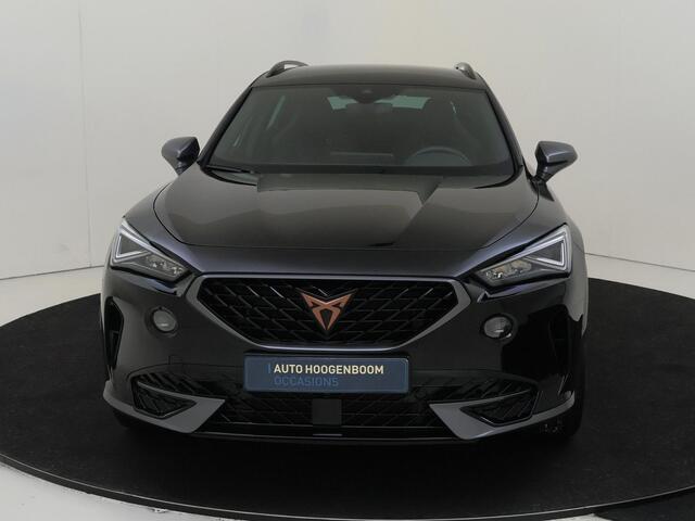 Cupra Formentor 1.4 e-Hybrid VZ Performance | Trekhaak | Parkeerassistent | Stoel- en stuurwielverwarming | Dodehoek detectie | Keyless | Achteruitrijcamera | Navigatie |