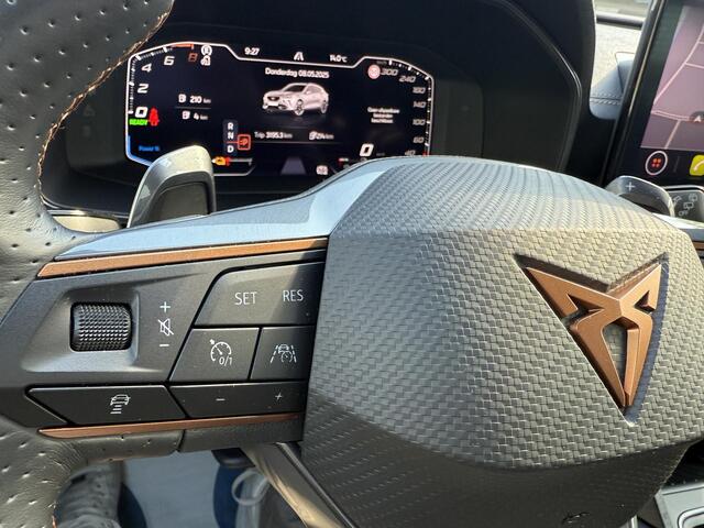 Cupra Formentor 1.4 e-Hybrid VZ Copper Edition Pano l Camera l 19 inc
