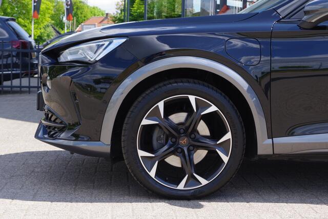 Cupra Formentor 1.4 e-Hybrid 204 PK Adrenaline PHEV, Groot-Navigatie, Camera, Sfeerverlichting, Stoel- en Stuurverwarming,