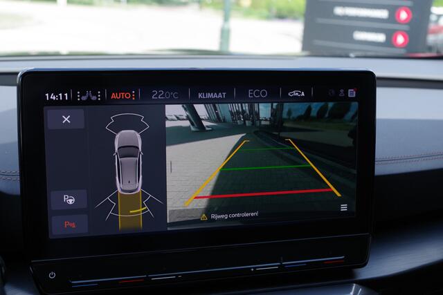 Cupra Formentor 1.4 e-Hybrid 204 PK Adrenaline PHEV, Groot-Navigatie, Camera, Sfeerverlichting, Stoel- en Stuurverwarming,