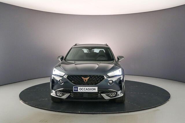 Cupra Formentor VZ Copper Edition 1.4 TSI e-Hybrid 245pk DSG Automaat Adaptive cruise control, Elektrische achterklep, Achteruitrijcamera, Navigatie, Stuurwiel verwarmd, Parkeersensoren