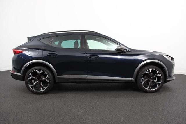Cupra Formentor 1.5 TSI DSG 150 Pk | Camera | 19 Inch Lichtmetalen Velgen | Adaptive Cruise Control | Lane/Side Assist | Climatronic |