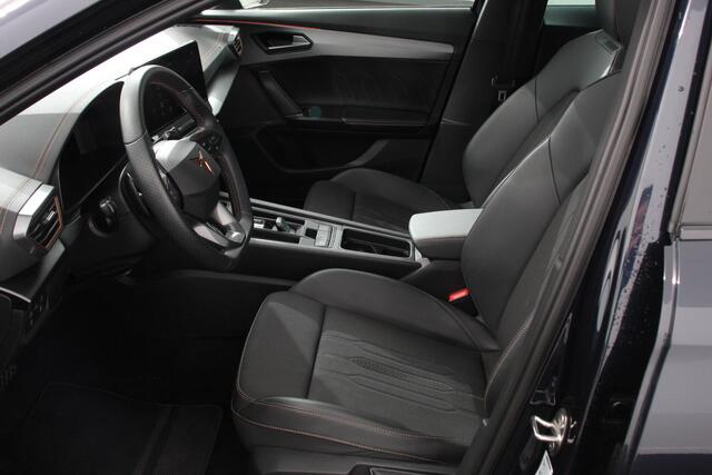 Cupra Formentor 1.5 TSI DSG 150 Pk | Camera | 19 Inch Lichtmetalen Velgen | Adaptive Cruise Control | Lane/Side Assist | Climatronic |