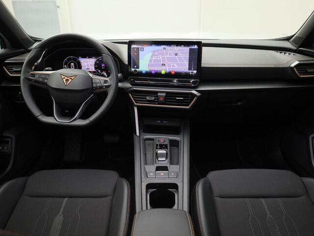 Cupra Formentor 1.4e-Hybrid 150kW/204PK VZ DSG · Panoramadak · Camera + Parkeersensoren · App connect · Garantie tot oktober 2025