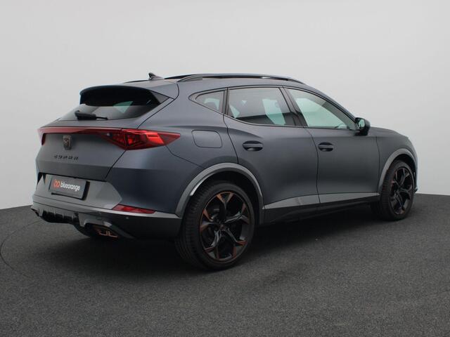 Cupra Formentor 1.4 e-Hybrid VZ Performance 245PK DSG full led, adaptive cruise, side assist, schuif-kanteldak, stuur-stoelverwarming, keyless, achteruitrijcamera, elek. bedienbare voorstoel, elek. bedienbare achterklep, 19" lichtmetaal
