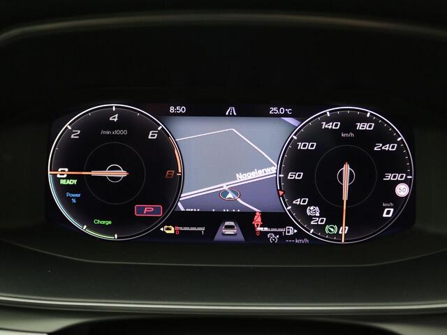 Cupra Formentor 1.4 e-Hybrid VZ Performance 245PK DSG full led, adaptive cruise, side assist, schuif-kanteldak, stuur-stoelverwarming, keyless, achteruitrijcamera, elek. bedienbare voorstoel, elek. bedienbare achterklep, 19" lichtmetaal