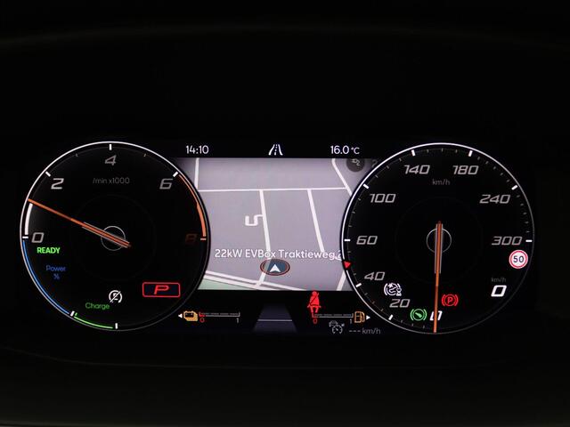 Cupra Formentor 1.4 e-Hybrid VZ Performance 245 PK DSG supersport stuur, elektrische achterklep, dodehoeksensor, panoramadak, achtuitrijcamera, navigatie, stoelverwarming