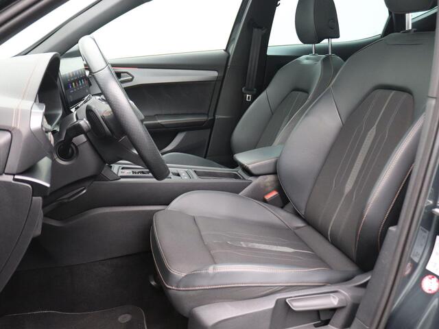 Cupra Formentor 1.4 e-Hybrid business 204PK DSG full led, adaptive cruise, schuif-kanteldak, keyless, stuur-stoelverwarming, inklap. spiegels, 19" lichtmetaal