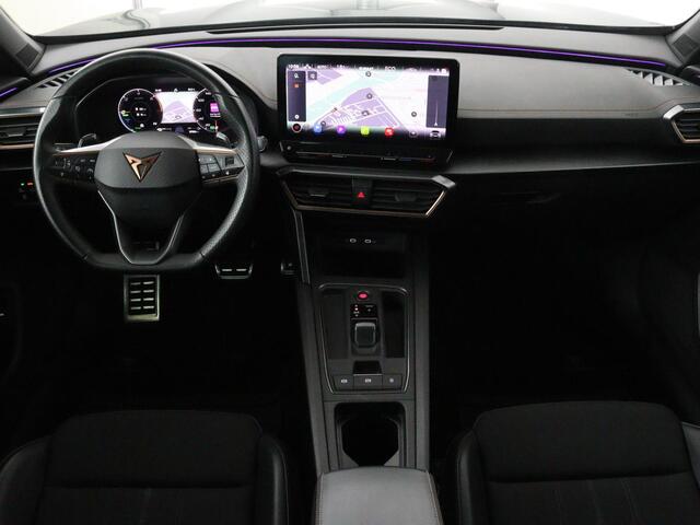 Cupra Formentor 1.4 e-Hybrid VZ | 245pk | Trekhaak | Stoel & stuurverwarming | Camera | Adaptive cruise | Sfeerverlichting | Keyless | Full LED | PHEV