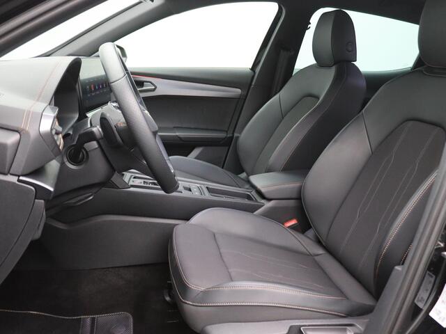 Cupra Formentor 1.4 e-Hybrid Business 204PK DSG full led, adaptive cruise met travel assist, keyless, stuur-stoelvewrarming, 18" lichtmetaal
