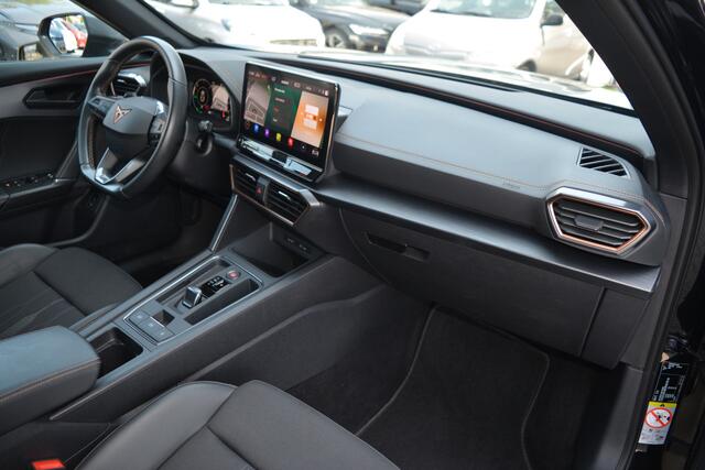 Cupra Formentor 1.4 e-Hybrid Performance | Full Link | Camera | Kuipstoelen |