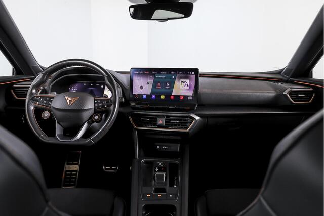 Cupra Formentor 1.4 e-Hybrid |245PK| VZ Performance - Automaat | Camourflage Green | Dig.Cockpit | Adapt.Cruise | Stoel-+Stuurverw. | PDC | 360 Camera | NAV+App.Connect | ECC | Afn.Trekhaak | LM 19" |