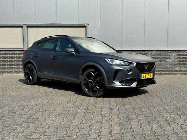 Cupra Formentor 1.4 E-HYB VZ PERF L. - NL auto - Originele matte lak - PANO