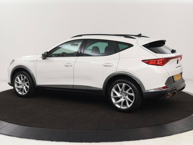 Cupra Formentor 1.4 e-Hybrid | Carplay | Camera | Adaptive cruise | Stuurverwarming | Sportstoelen | Keyless | Sfeerverlichting | Full LED | PHEV | Plug In