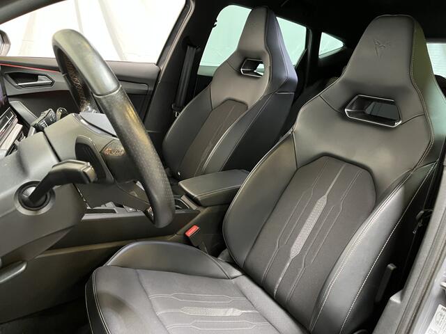Cupra Formentor 1.4 e-Hybrid VZ Performance / AUTOMAAT/ 245 PK/ ELEKTR. TREKHAAK/ KEYLESS/ 19" LMV/ ADAPT. CRUISE/ KEYLESS/ DIGITAL DASH/ PARK. SENSOREN + CAMERA/ RIJ-MODI/ STOEL-STUUR VERWARM./ NAVI/ MATRIX/ DAB/ CLIMA