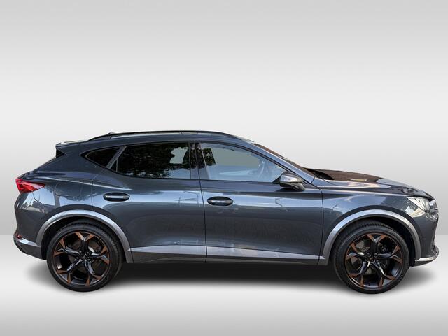 Cupra Formentor 1.4 e-Hybrid VZ Performance copper | 245 pk / 180Kw gecombineerd | 101334 km | elektrische trekhaak | verwarmde stoelen + stuurwiel | half leder bekleding | Apple Carplay/Android Auto |