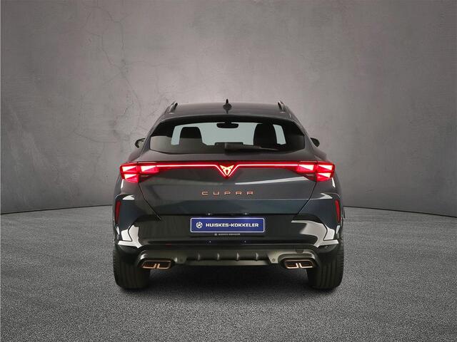 Cupra Formentor Business 1.5 TSI eHybrid 204pk DSG Automaat Trekhaak, 360 camera, Adaptive cruise control, Achteruitrijcamera, Navigatie, Elektrische achterklep