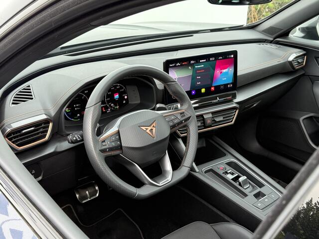Cupra Formentor 1.4 e-Hybrid VZ Performance | Pano | Memory | CarPlay | Camera | ACC | 19 inch