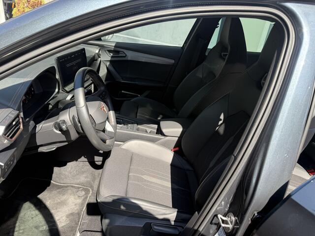 Cupra Formentor 1.4 e-Hybrid Performance 1e eigenaar 19INCH,CAMERA f1 stuur Dealer onderhouden 204pk