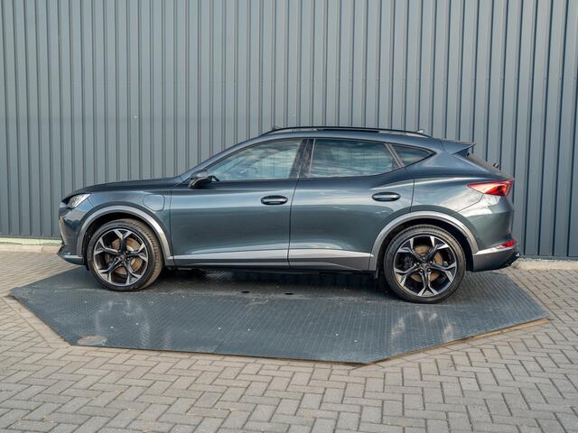 Cupra Formentor 1.4 e-Hybrid 245Pk VZ Copper Edition | Panodak | Keyless | Camera | Prijs Rijklaar!!