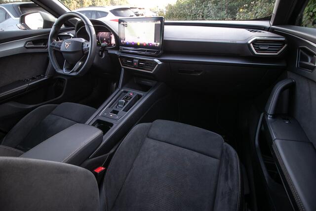 Cupra Formentor 1.4 e-Hybrid VZ Tribe Edition Alcantara | Schuif-/kanteldak | Ad. Cruise | Nav | Apple/Android | Mem.stoel