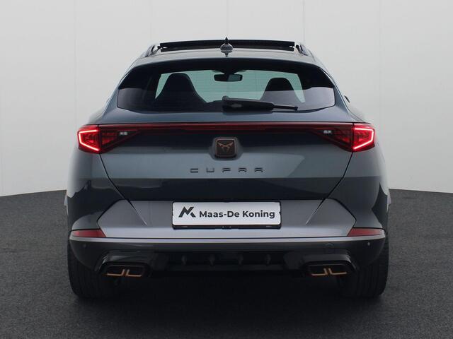 Cupra Formentor 1.4 e-Hybrid/245PK VZ Performance · Panoramadak · Apple Car Play · Navigatie · Camera + Parkeersensoren · Elektrisch stoelen ·