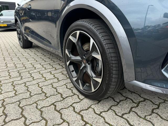 Cupra Formentor 1.4 e-Hybrid VZ Performance 245 PK, leer, pano, memory stoel, virtual cockpit