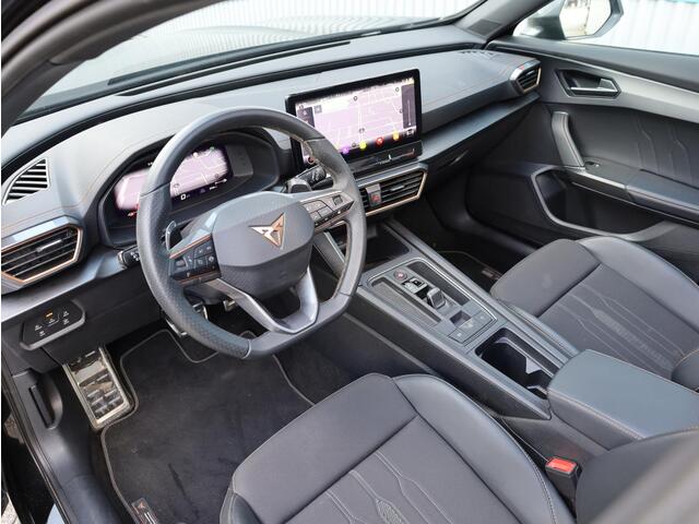 Cupra Formentor 1.4 e-Hybrid 245PK | Panodak | Keyless Go & Entry | Achteruitrijcamera | Elektrische kofferklep | DCC | 19"Inch |