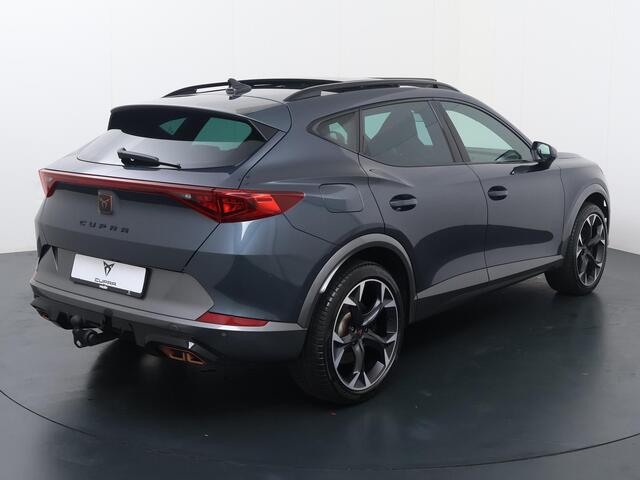 Cupra Formentor 1.4 e-Hybrid VZ Performance | 245 PK | SoH 94% | Trekhaak wegklapbaar | Panoramadak | Achteruitrijcamera | Navigatiesysteem |