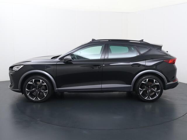 Cupra Formentor 1.4 e-Hybrid Performance | 245 PK | SoH 89% | Trekhaak wegklapbaar | Panoramadak | Navigatiesysteem | Adaptive cruise control |