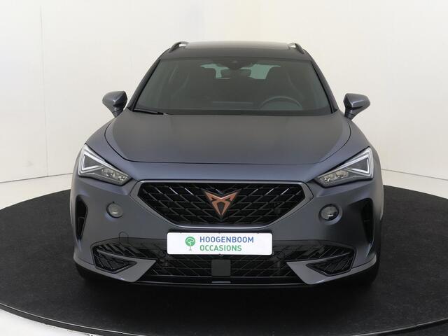 Cupra Formentor 1.4 e-Hybrid VZ Performance | Panoramadak | Parkeerassistent | 3-zone airco | Adaptieve demping systeem | Keyless | Dodehoek detectie | Stoel-en stuurwielverwarming |